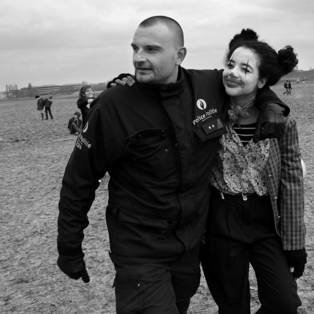 6_A_Clownette_Normalement_OK_auteur_X